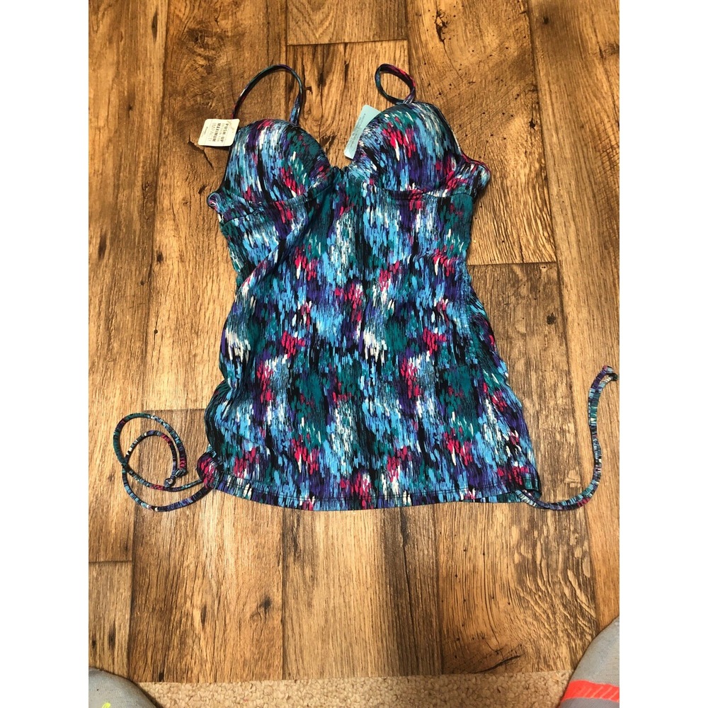 Love Your Assets Spanx Push Up Tankini Top Small NWT Underwire Color Wash NEW